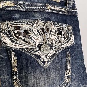 𝅺Grace in LA Womens Medium Wash Embellished Easy Fit Bootcut Jeans Size 28